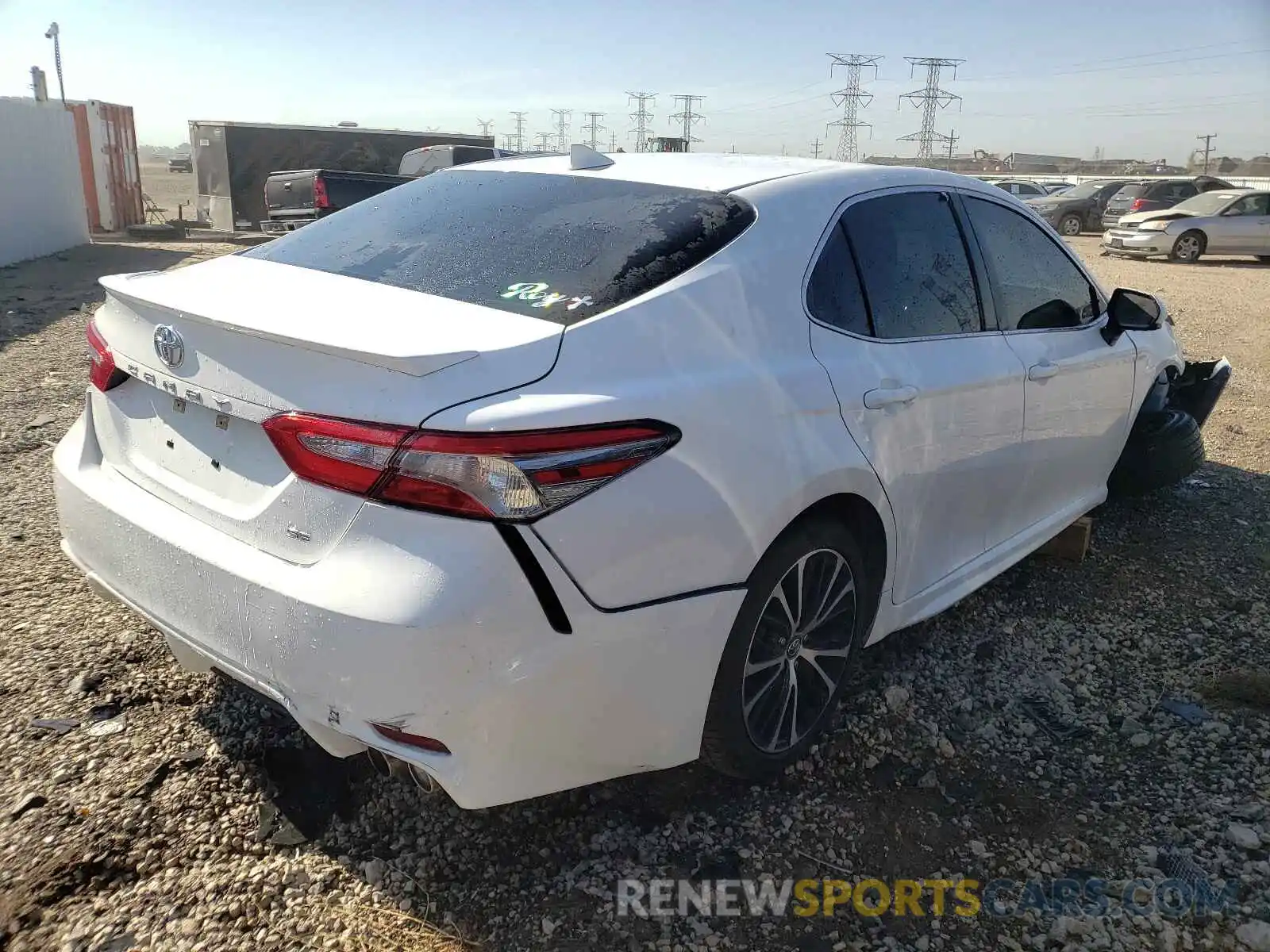 4 Photograph of a damaged car 4T1B11HK2KU702006 TOYOTA CAMRY 2019