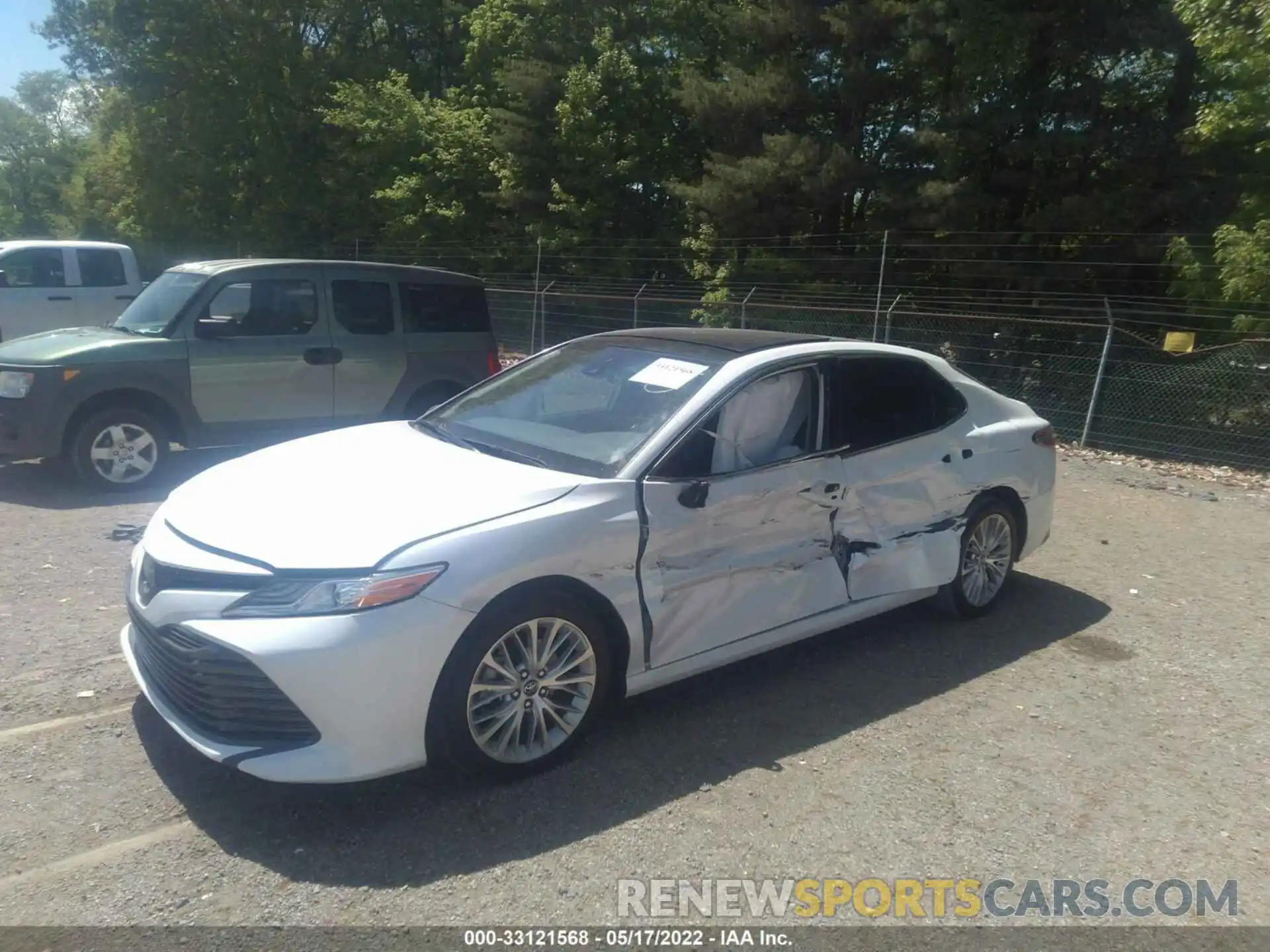 2 Photograph of a damaged car 4T1B11HK2KU704189 TOYOTA CAMRY 2019