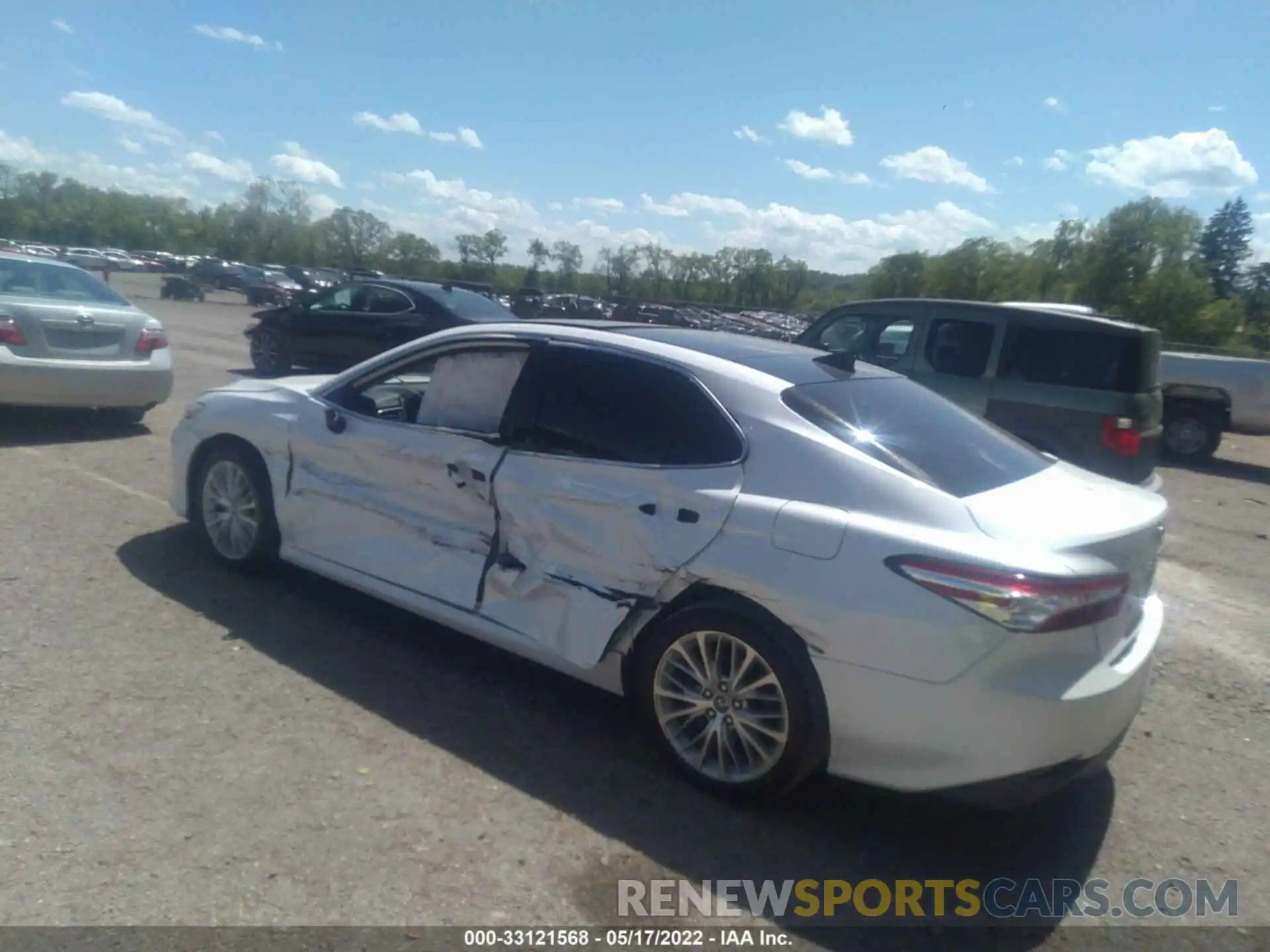 3 Photograph of a damaged car 4T1B11HK2KU704189 TOYOTA CAMRY 2019