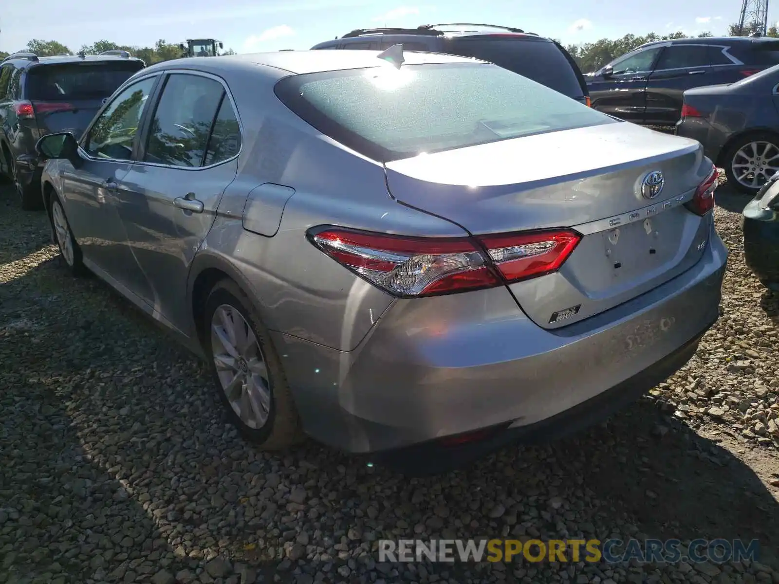 3 Photograph of a damaged car 4T1B11HK2KU705505 TOYOTA CAMRY 2019