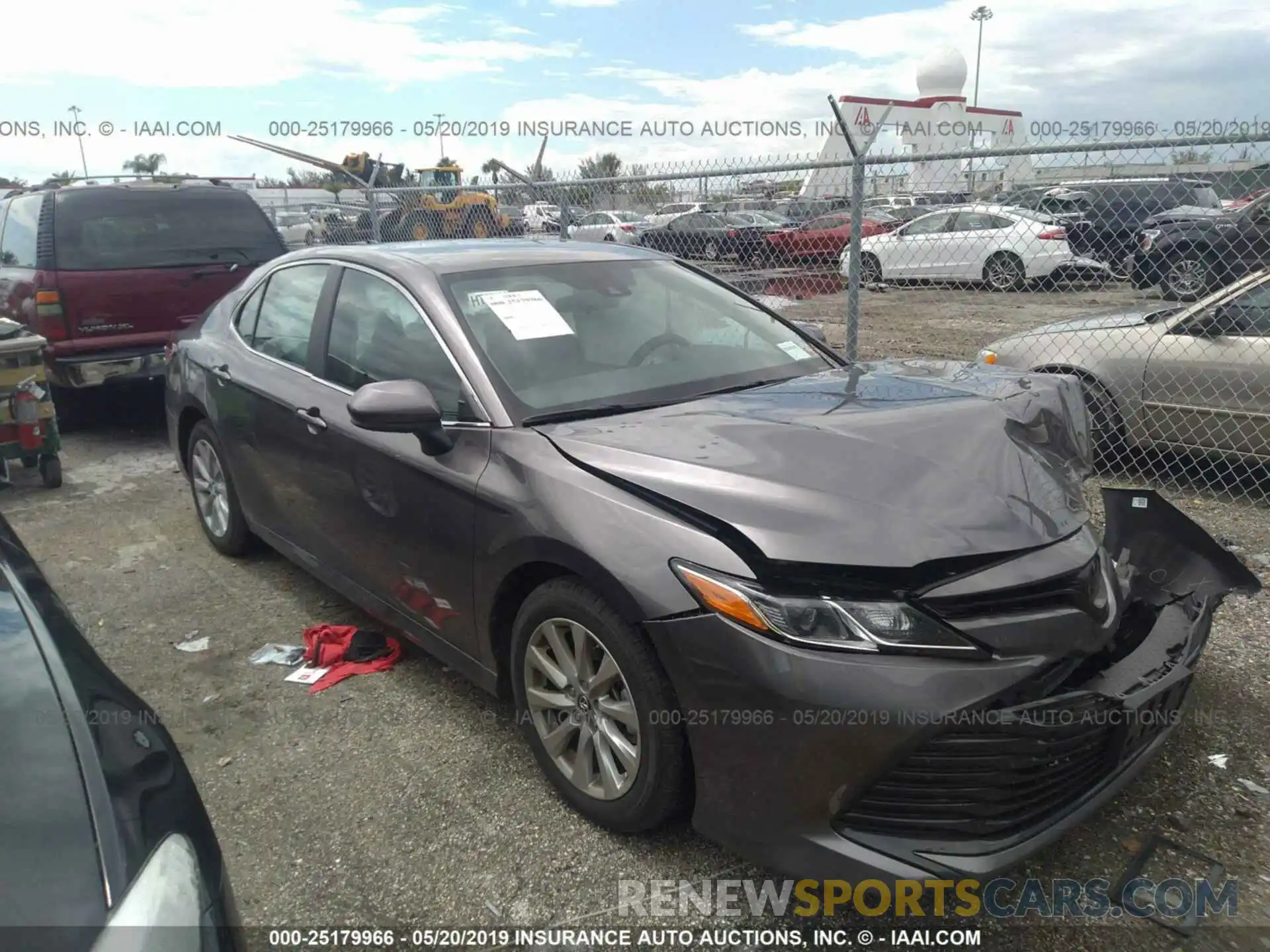 1 Photograph of a damaged car 4T1B11HK2KU706945 TOYOTA CAMRY 2019