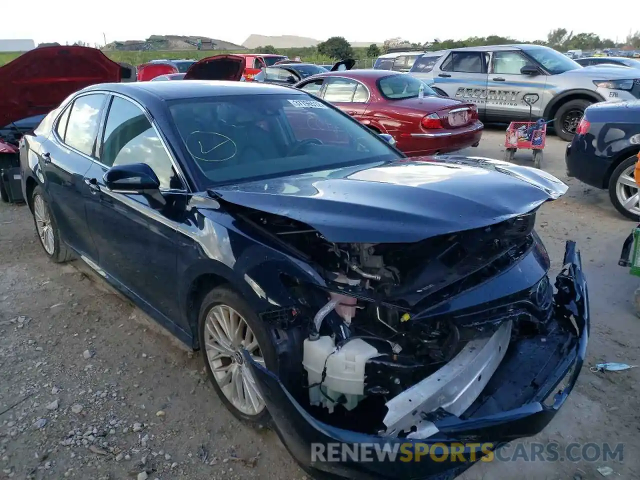 1 Photograph of a damaged car 4T1B11HK2KU707285 TOYOTA CAMRY 2019