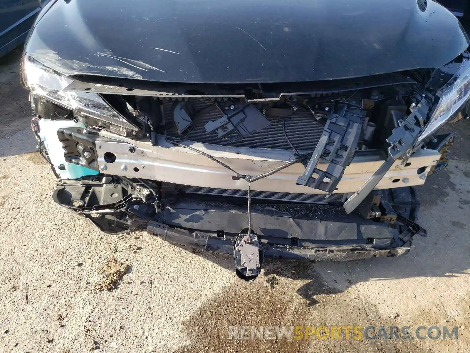 9 Photograph of a damaged car 4T1B11HK2KU708839 TOYOTA CAMRY 2019