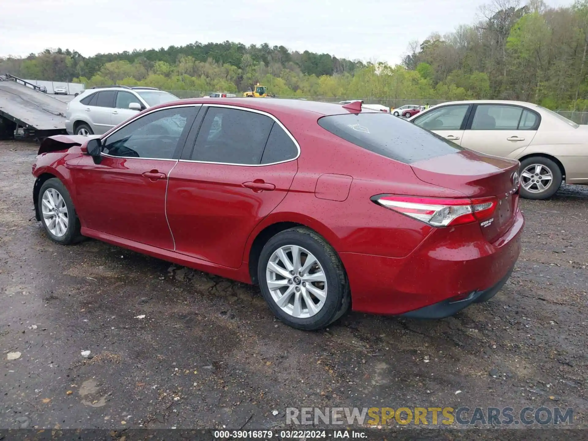 3 Photograph of a damaged car 4T1B11HK2KU708937 TOYOTA CAMRY 2019