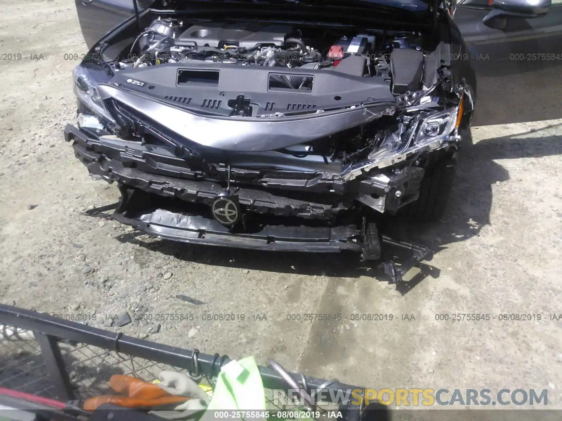 6 Photograph of a damaged car 4T1B11HK2KU709182 TOYOTA CAMRY 2019