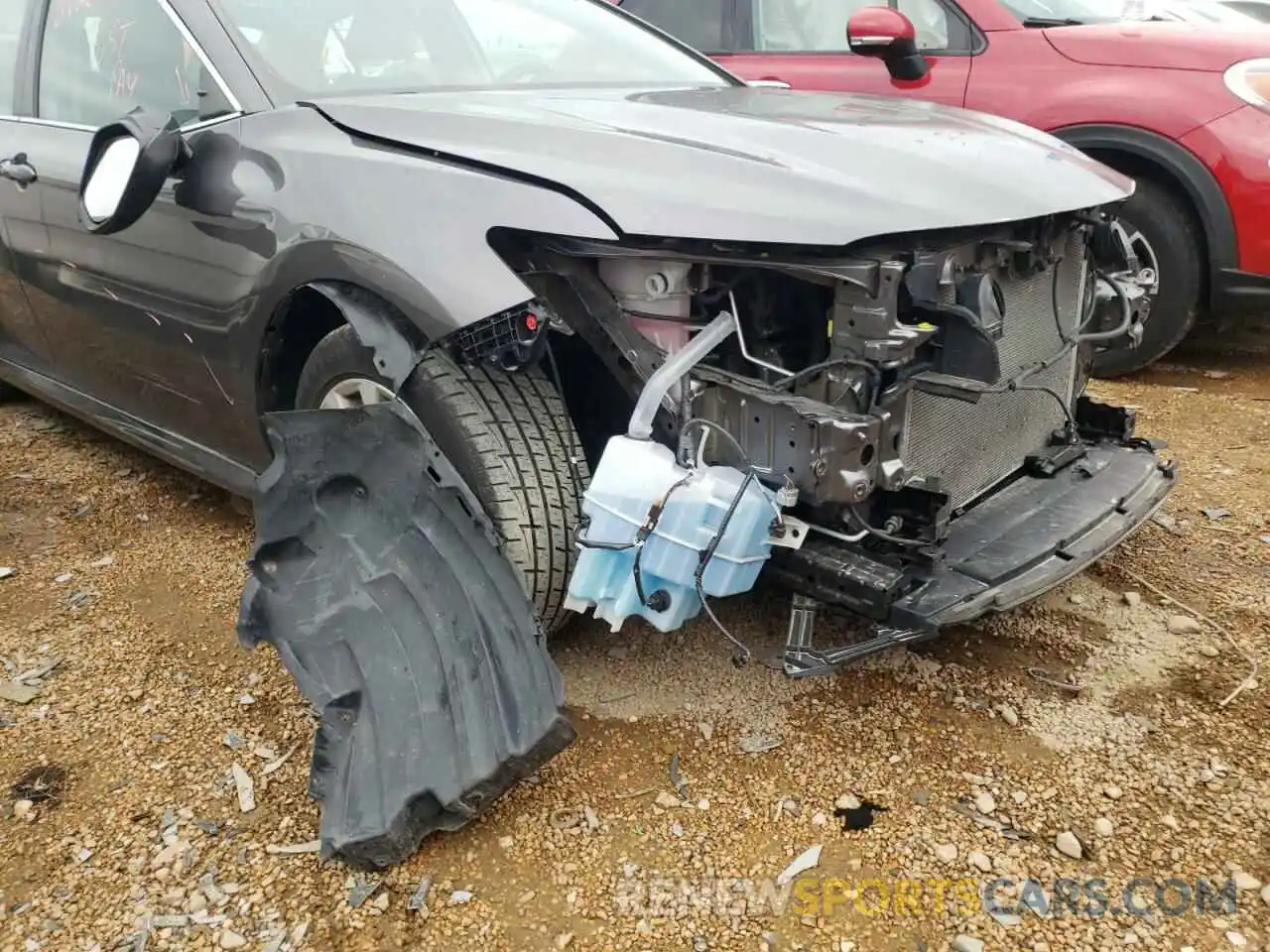 9 Photograph of a damaged car 4T1B11HK2KU710350 TOYOTA CAMRY 2019