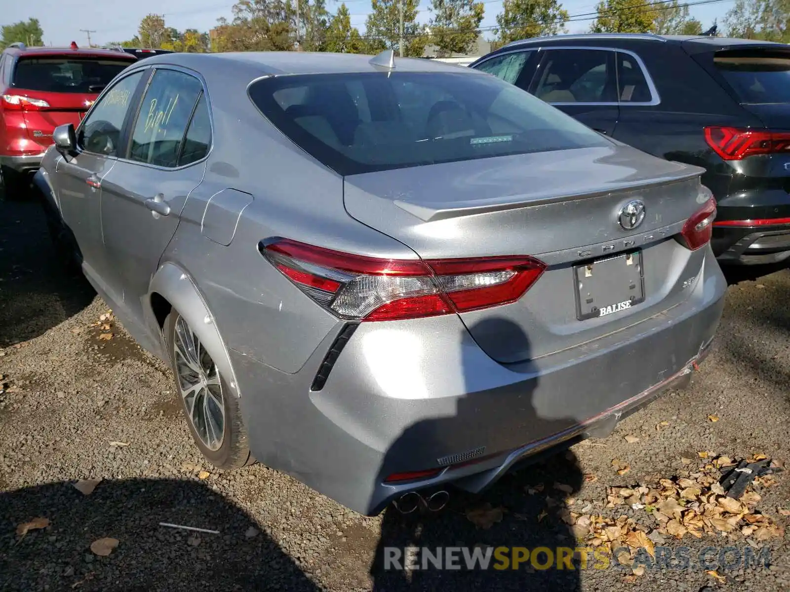 3 Photograph of a damaged car 4T1B11HK2KU710395 TOYOTA CAMRY 2019