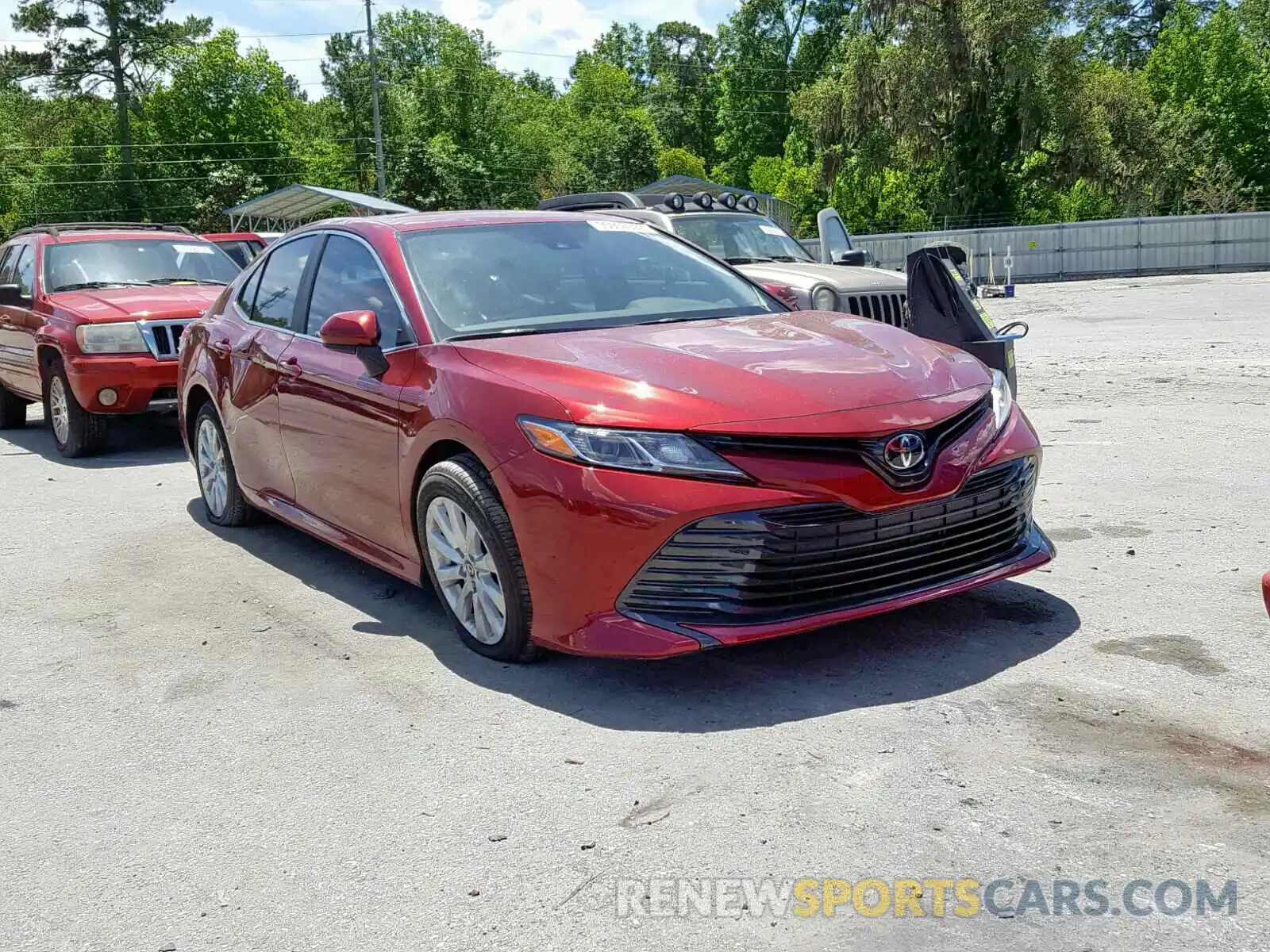 1 Photograph of a damaged car 4T1B11HK2KU711983 TOYOTA CAMRY 2019