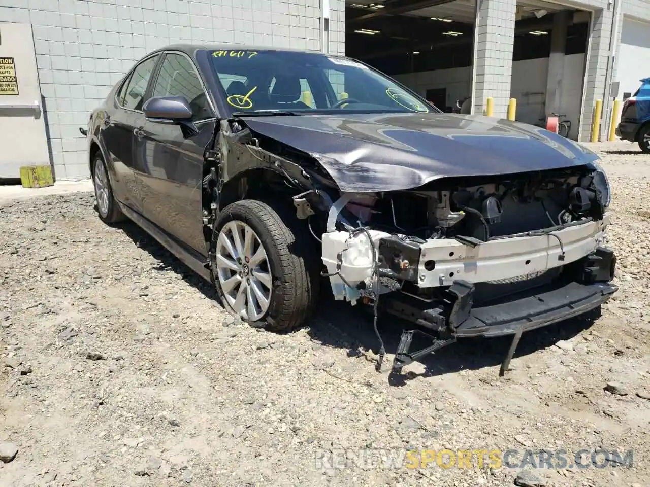 1 Photograph of a damaged car 4T1B11HK2KU713068 TOYOTA CAMRY 2019