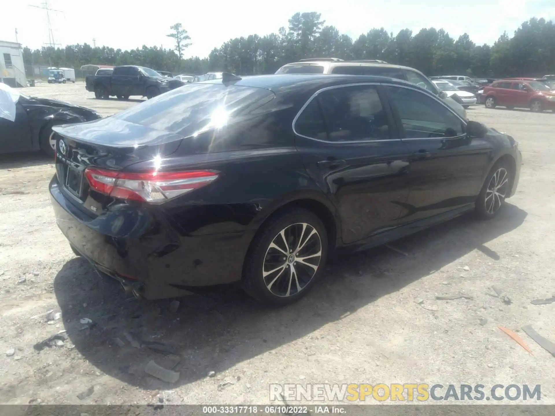 4 Photograph of a damaged car 4T1B11HK2KU714415 TOYOTA CAMRY 2019