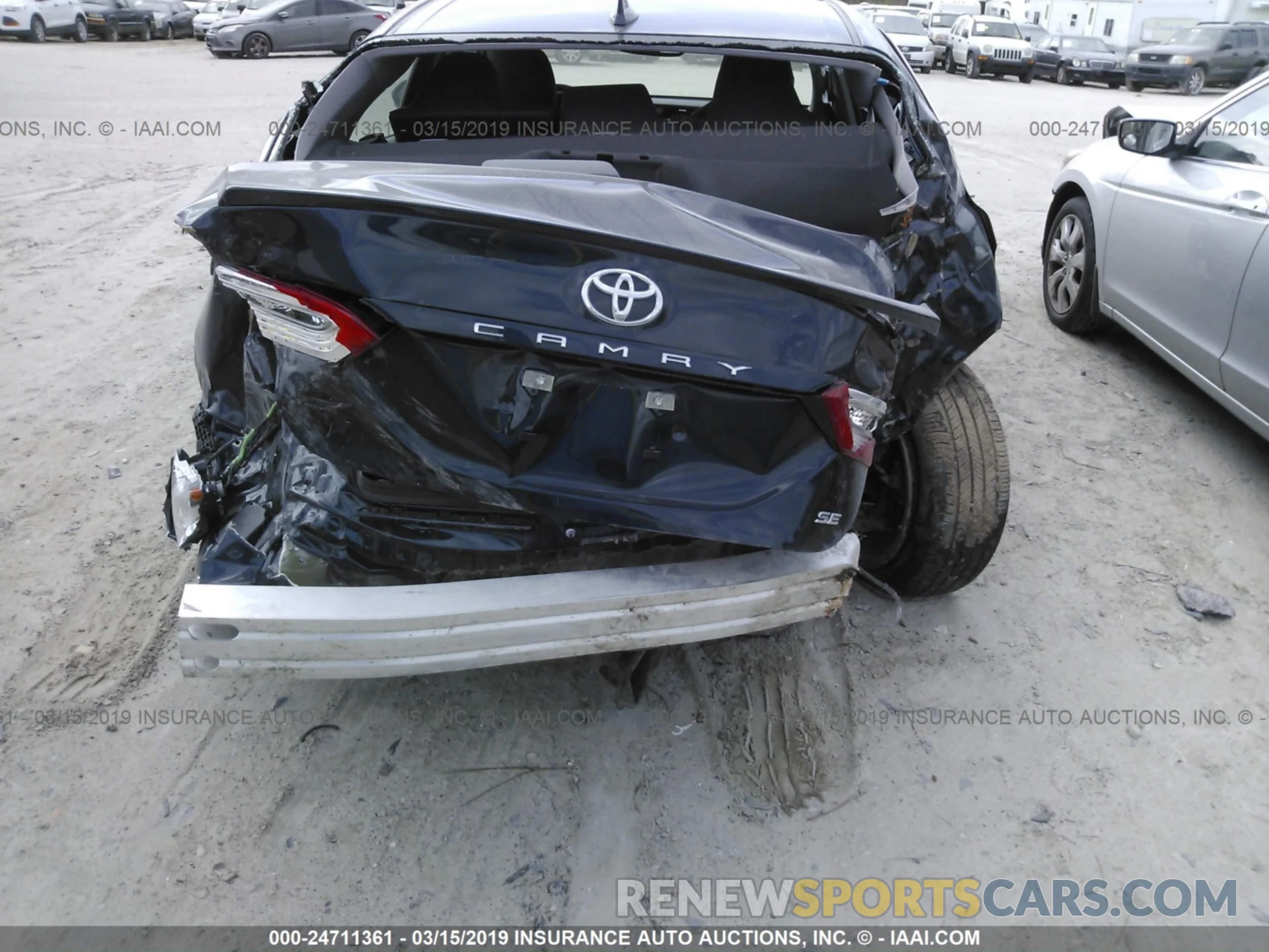 6 Photograph of a damaged car 4T1B11HK2KU714883 TOYOTA CAMRY 2019