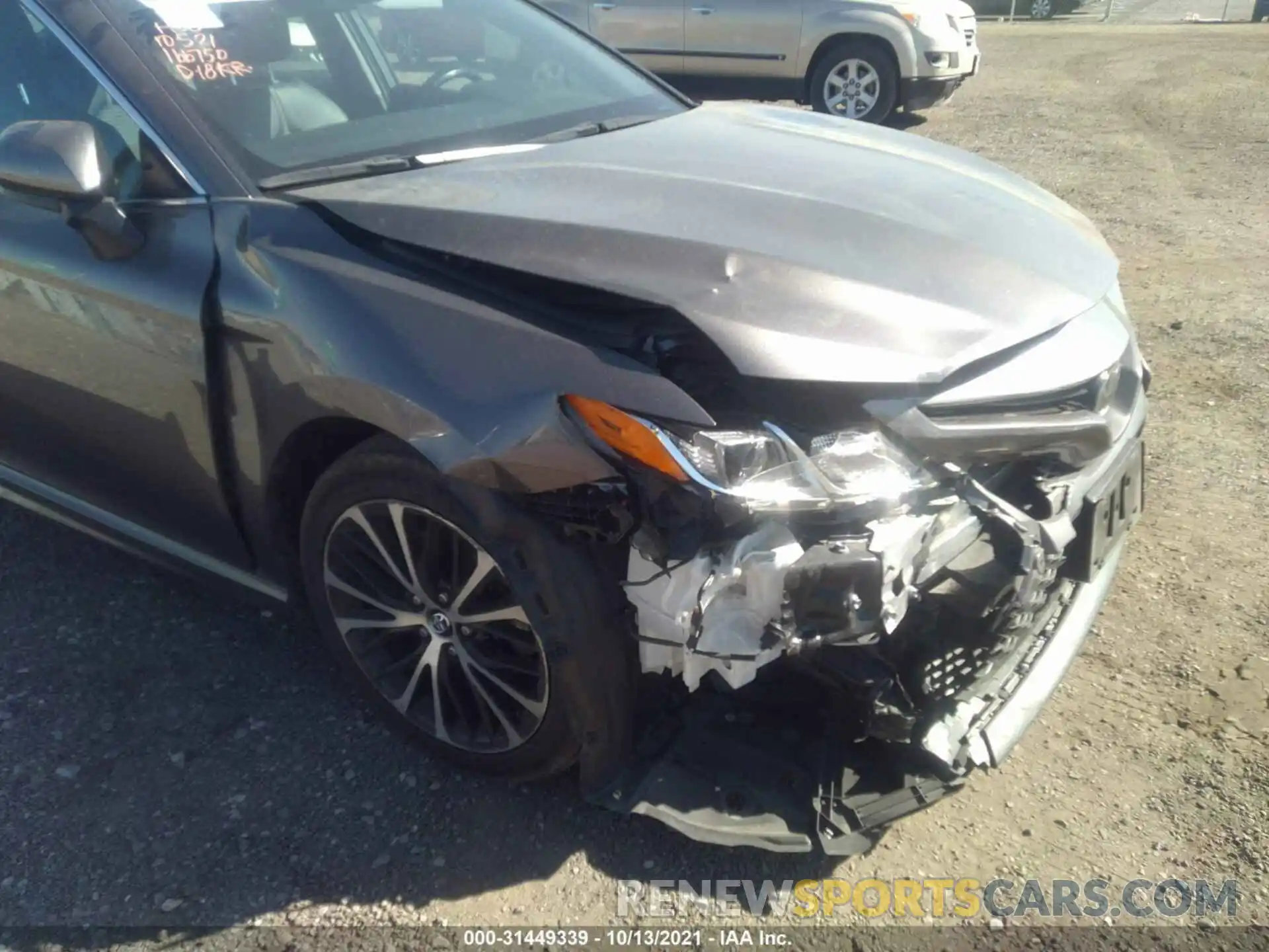 6 Photograph of a damaged car 4T1B11HK2KU715497 TOYOTA CAMRY 2019