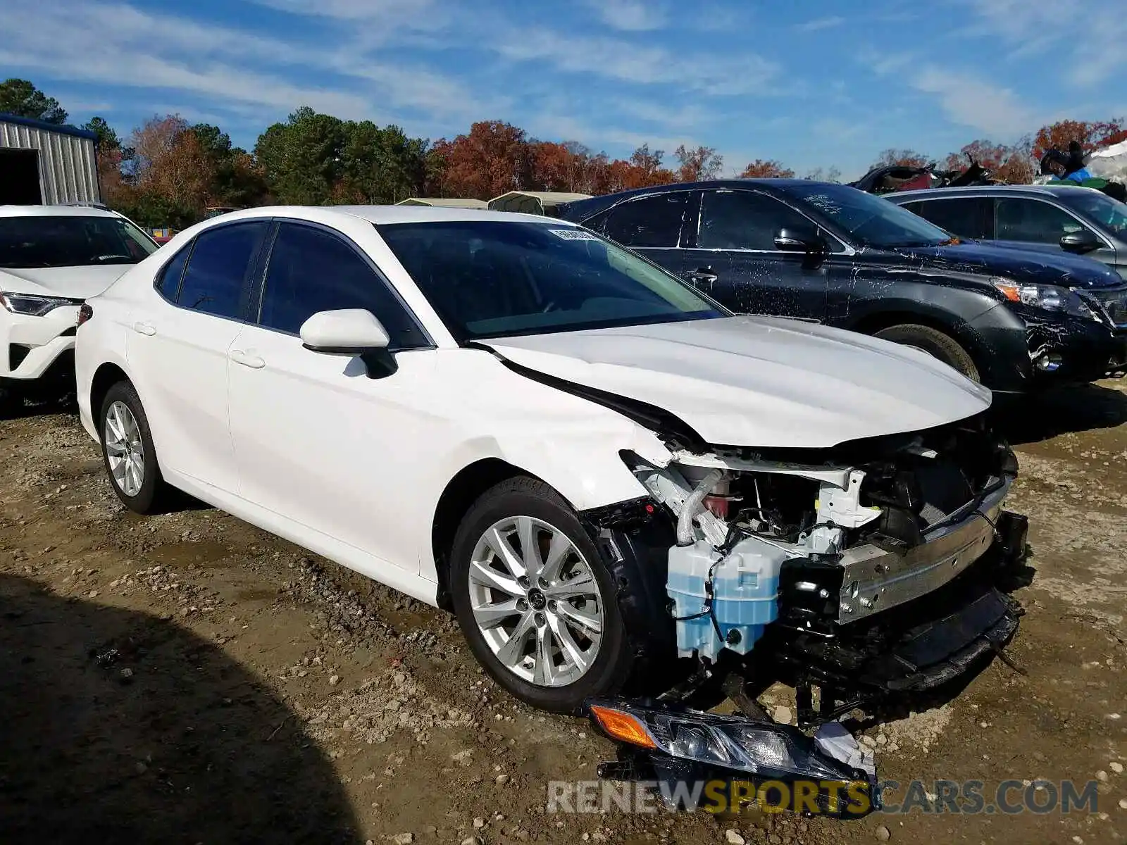 1 Photograph of a damaged car 4T1B11HK2KU716035 TOYOTA CAMRY 2019