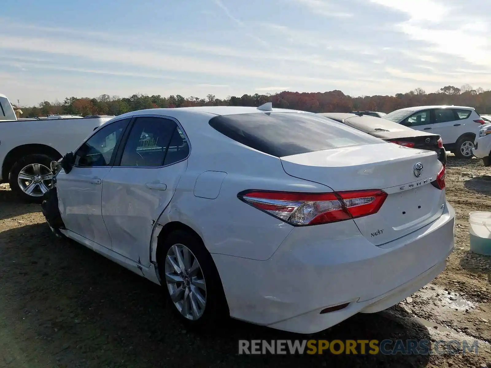 3 Photograph of a damaged car 4T1B11HK2KU716035 TOYOTA CAMRY 2019