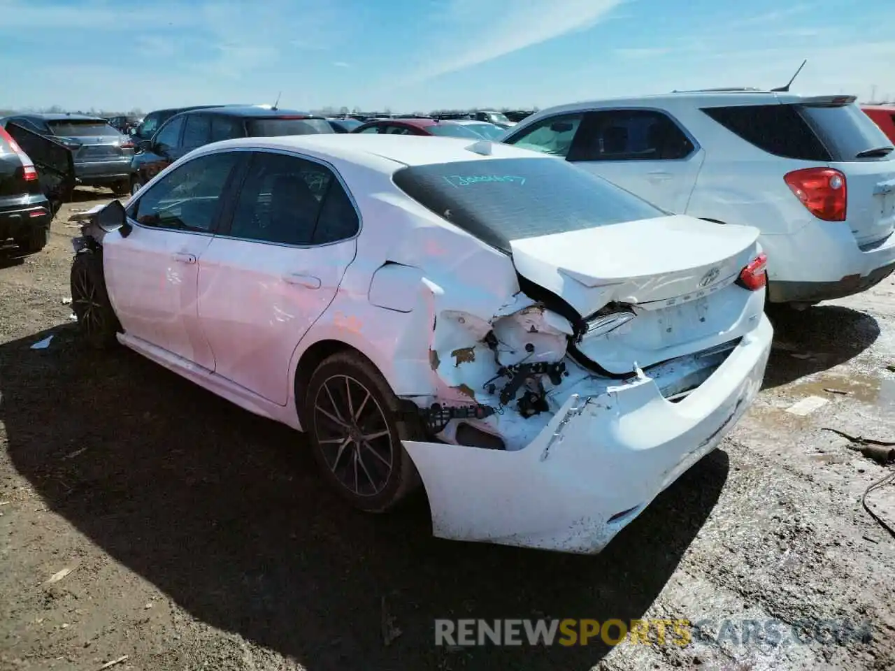 3 Photograph of a damaged car 4T1B11HK2KU716083 TOYOTA CAMRY 2019