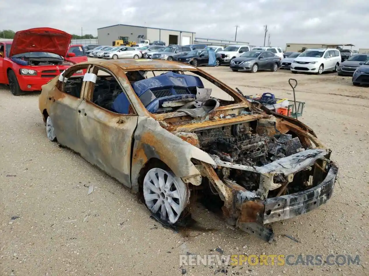 1 Photograph of a damaged car 4T1B11HK2KU716553 TOYOTA CAMRY 2019