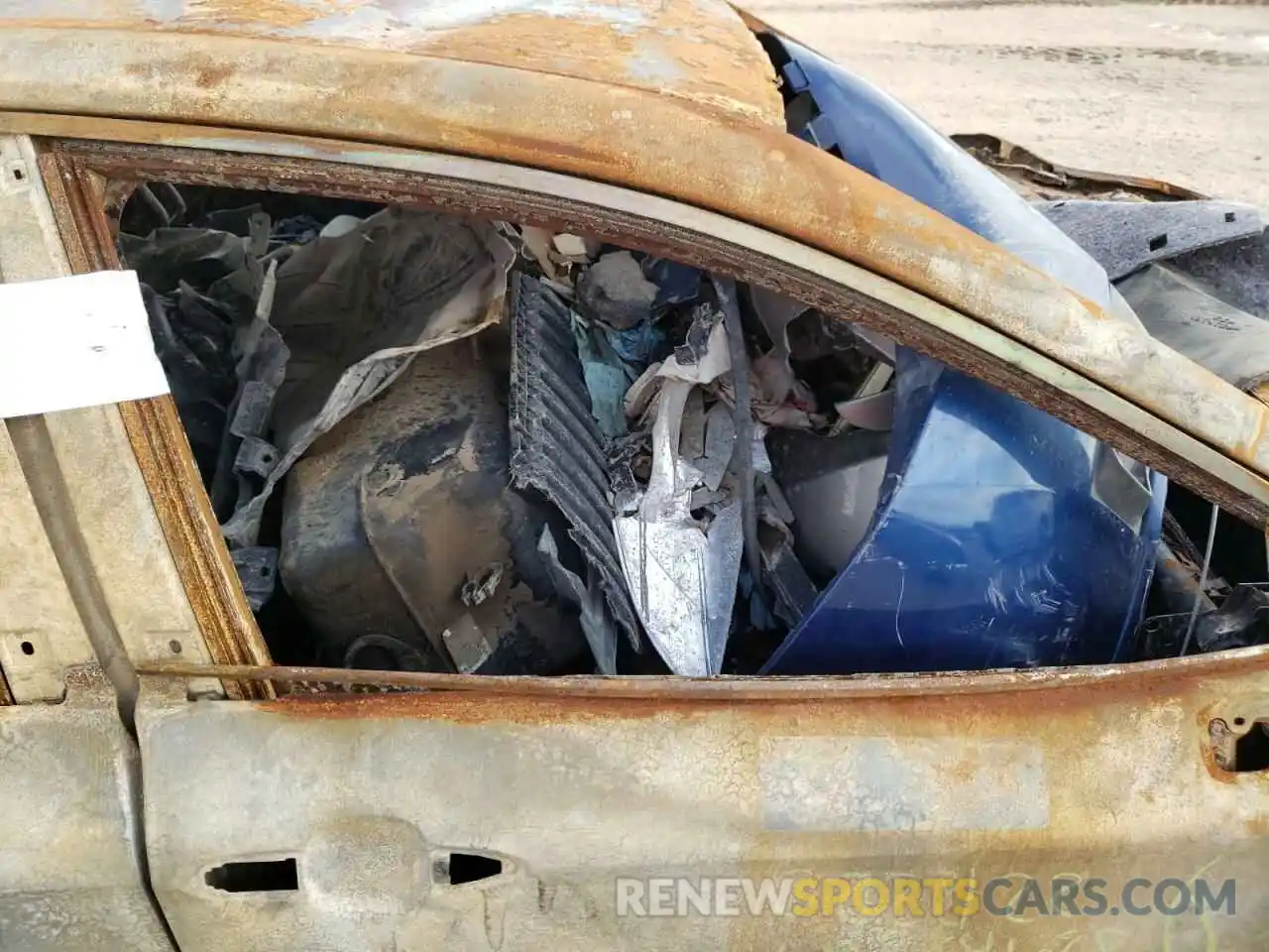 5 Photograph of a damaged car 4T1B11HK2KU716553 TOYOTA CAMRY 2019