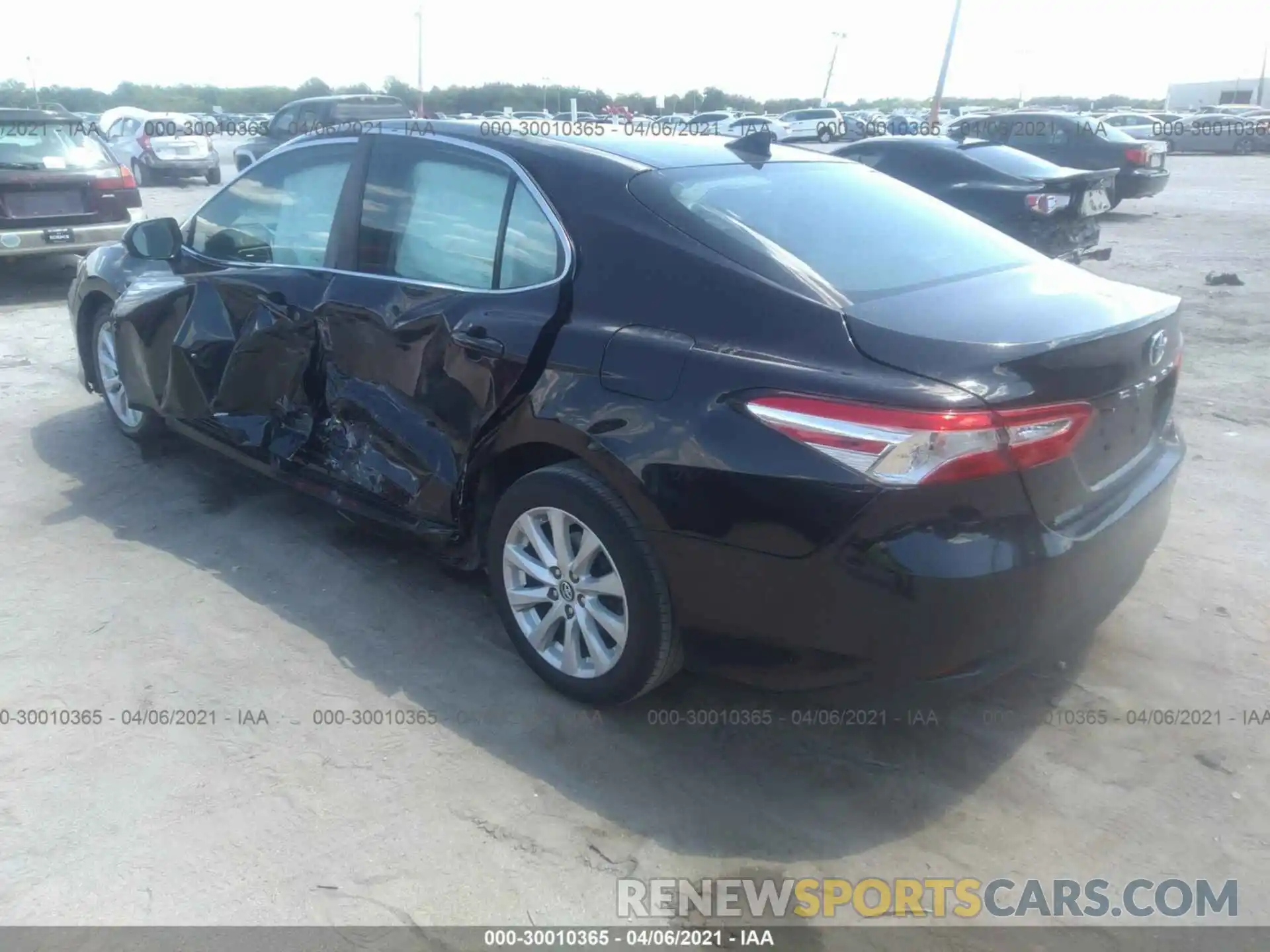 3 Photograph of a damaged car 4T1B11HK2KU716701 TOYOTA CAMRY 2019