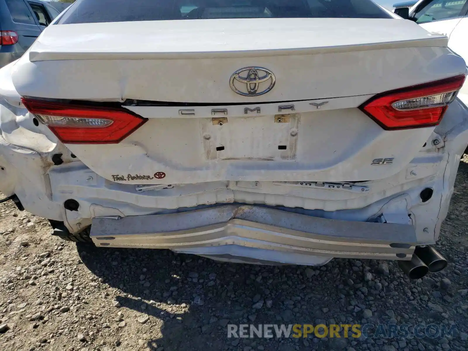 9 Photograph of a damaged car 4T1B11HK2KU716892 TOYOTA CAMRY 2019