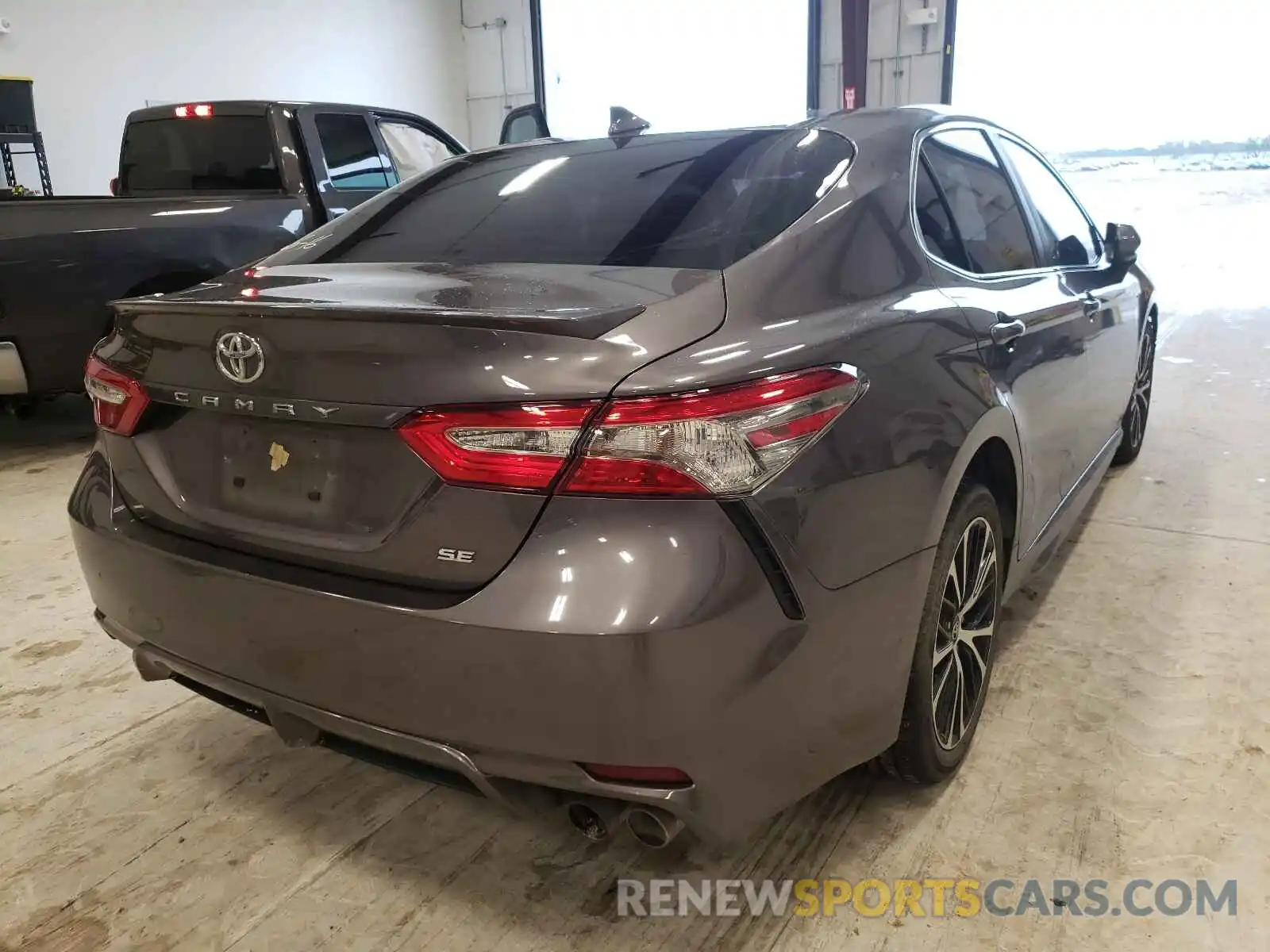 4 Photograph of a damaged car 4T1B11HK2KU717220 TOYOTA CAMRY 2019