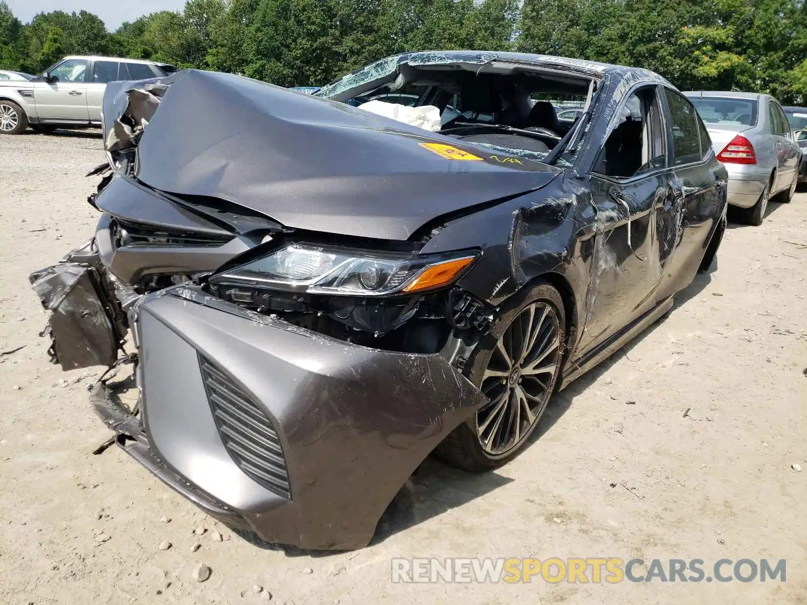 2 Photograph of a damaged car 4T1B11HK2KU717900 TOYOTA CAMRY 2019