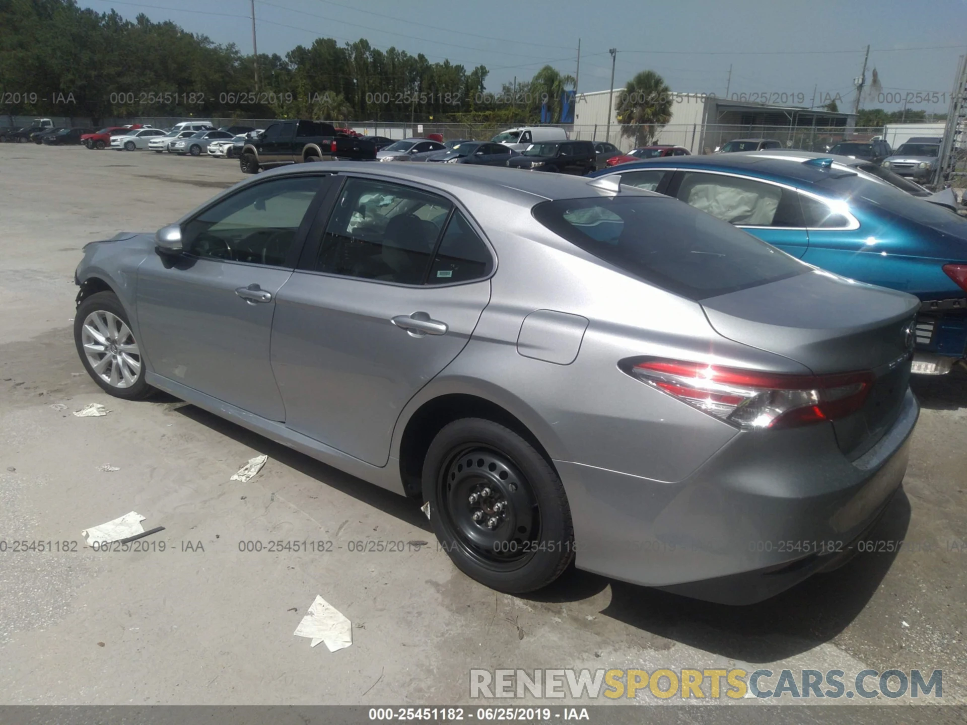 3 Photograph of a damaged car 4T1B11HK2KU720778 TOYOTA CAMRY 2019