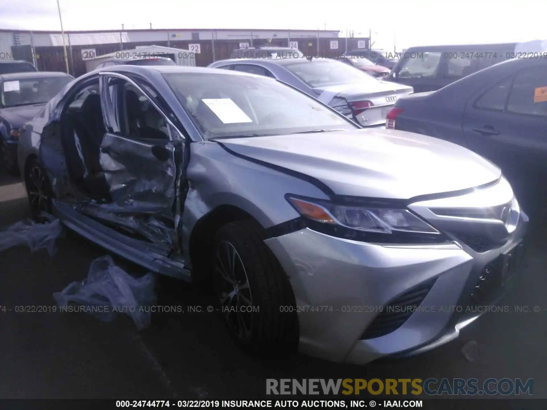 1 Photograph of a damaged car 4T1B11HK2KU723504 TOYOTA CAMRY 2019