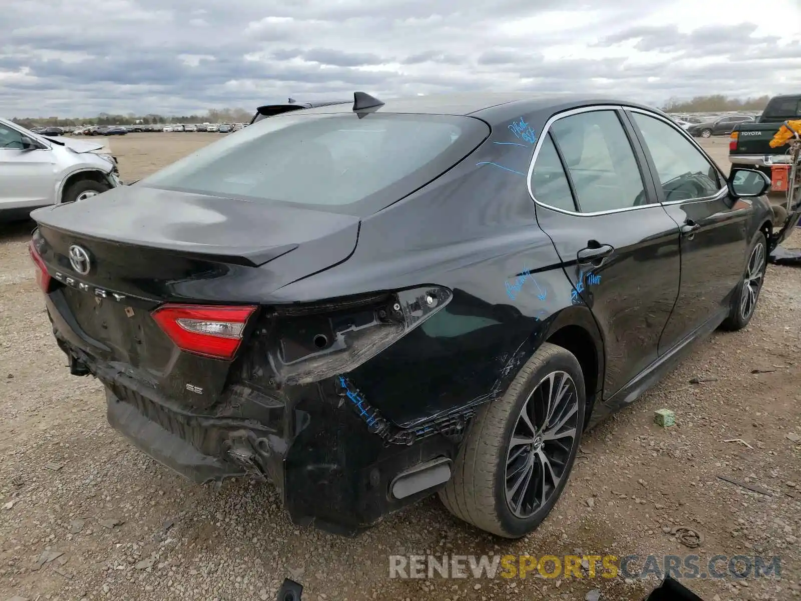 4 Photograph of a damaged car 4T1B11HK2KU723549 TOYOTA CAMRY 2019