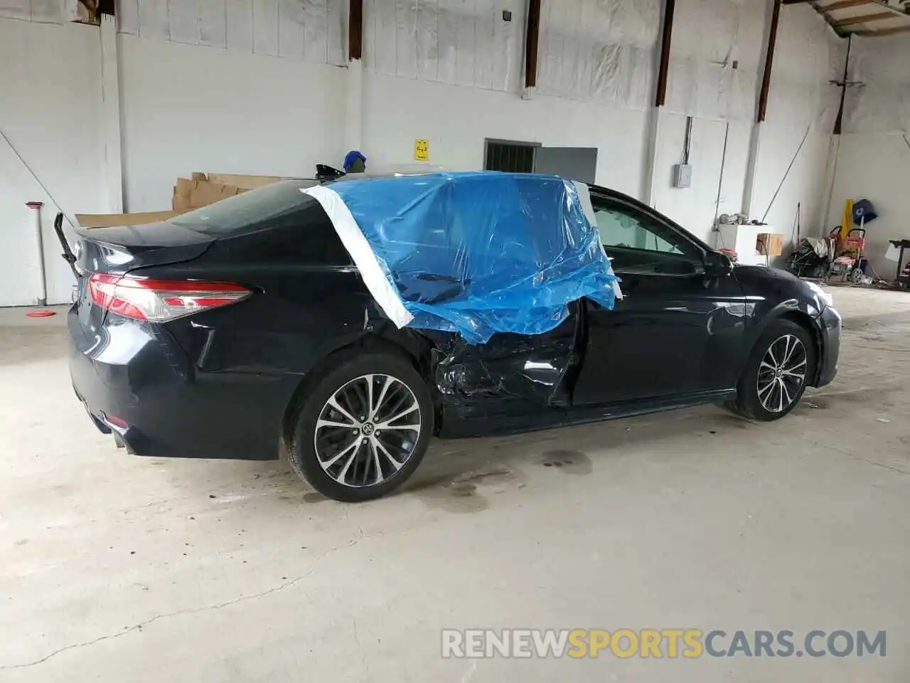 3 Photograph of a damaged car 4T1B11HK2KU725091 TOYOTA CAMRY 2019