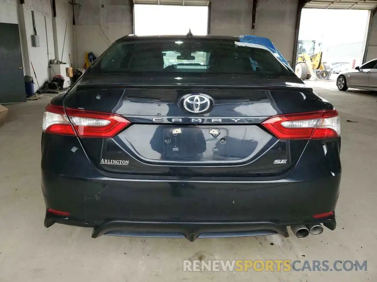 6 Photograph of a damaged car 4T1B11HK2KU725091 TOYOTA CAMRY 2019