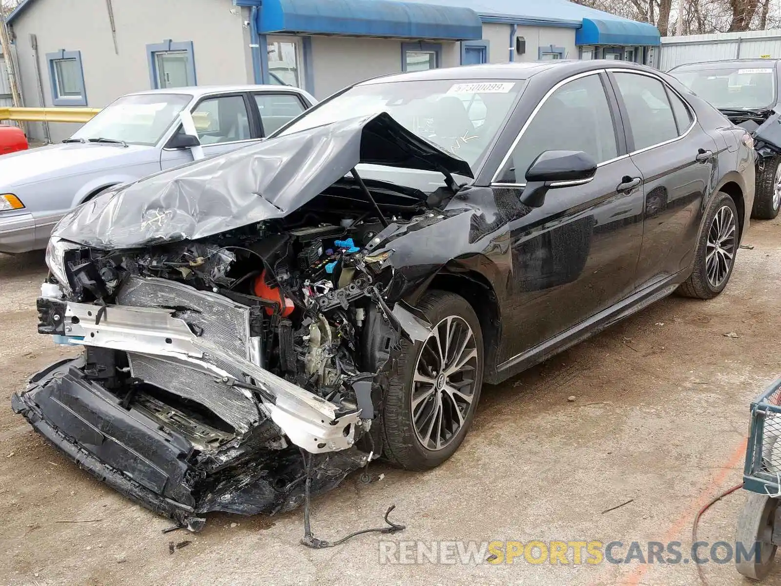 2 Photograph of a damaged car 4T1B11HK2KU725124 TOYOTA CAMRY 2019