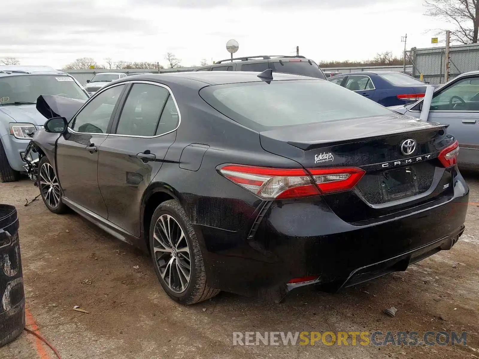 3 Photograph of a damaged car 4T1B11HK2KU725124 TOYOTA CAMRY 2019