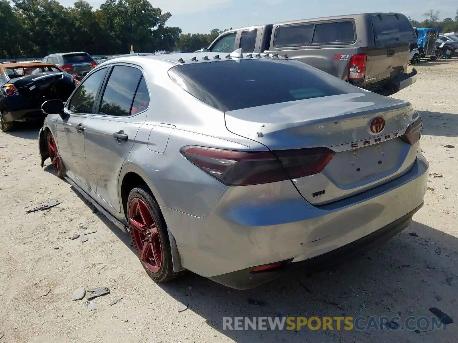 3 Photograph of a damaged car 4T1B11HK2KU725558 TOYOTA CAMRY 2019