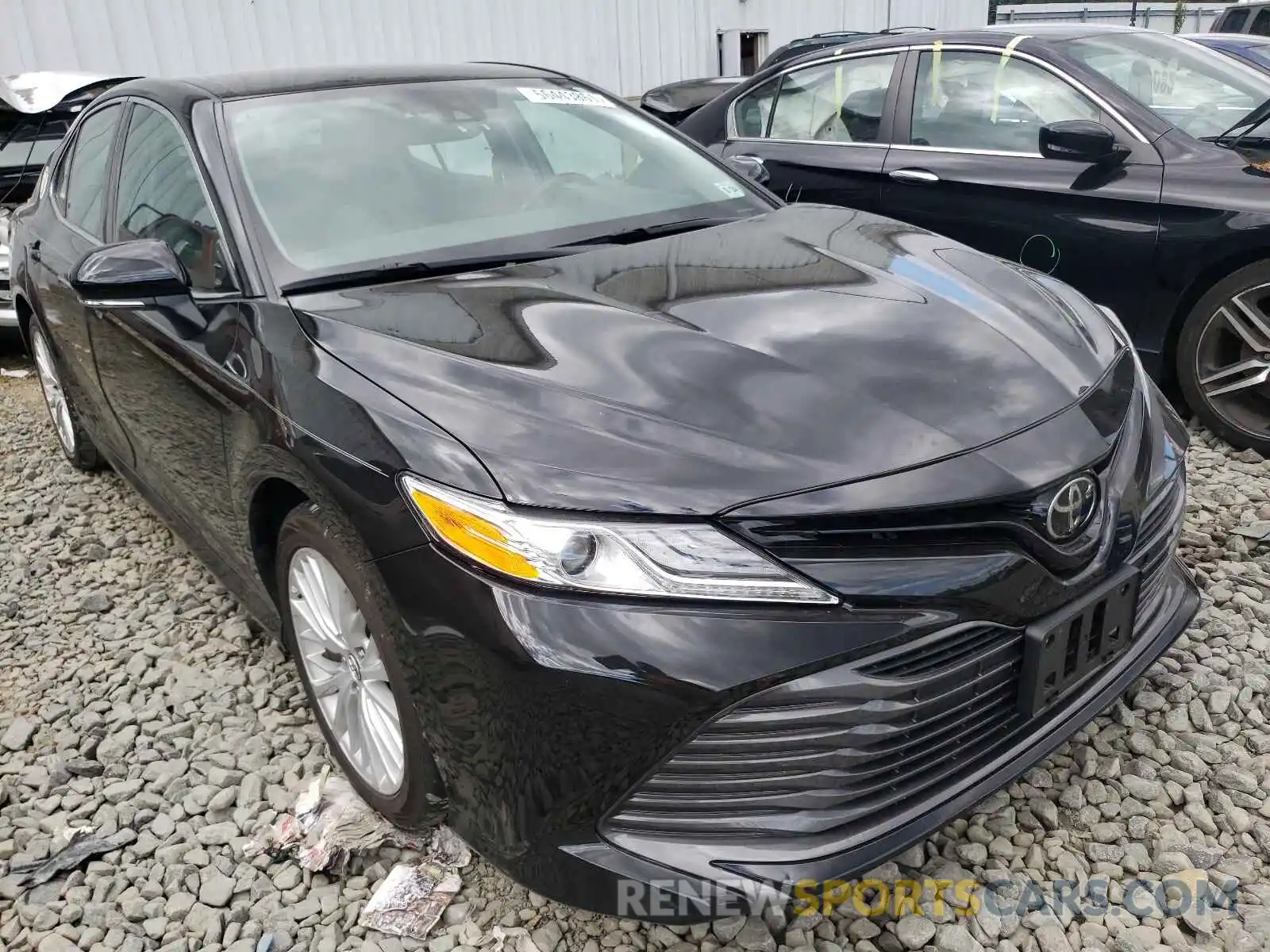 1 Photograph of a damaged car 4T1B11HK2KU725771 TOYOTA CAMRY 2019