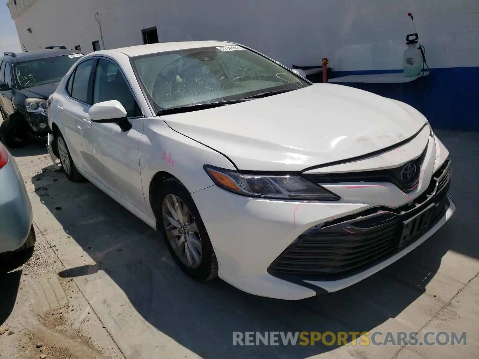 1 Photograph of a damaged car 4T1B11HK2KU728475 TOYOTA CAMRY 2019