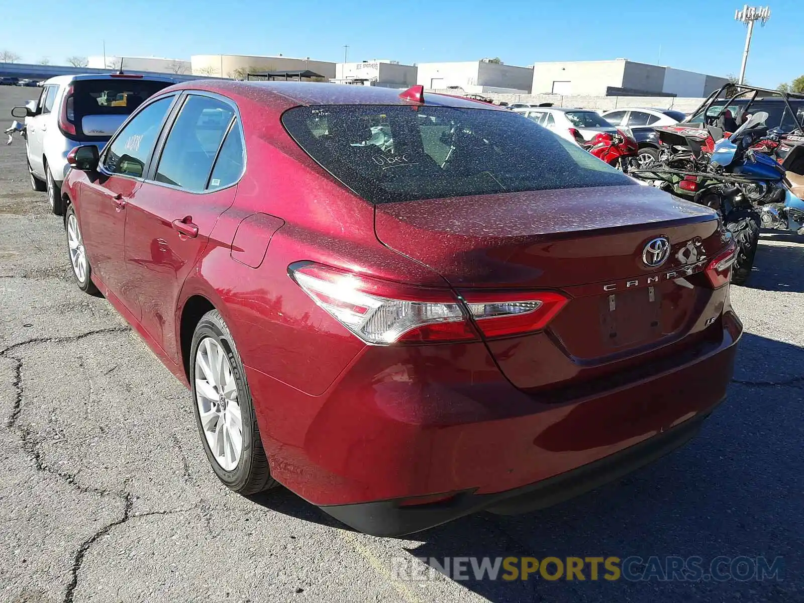 3 Photograph of a damaged car 4T1B11HK2KU729352 TOYOTA CAMRY 2019