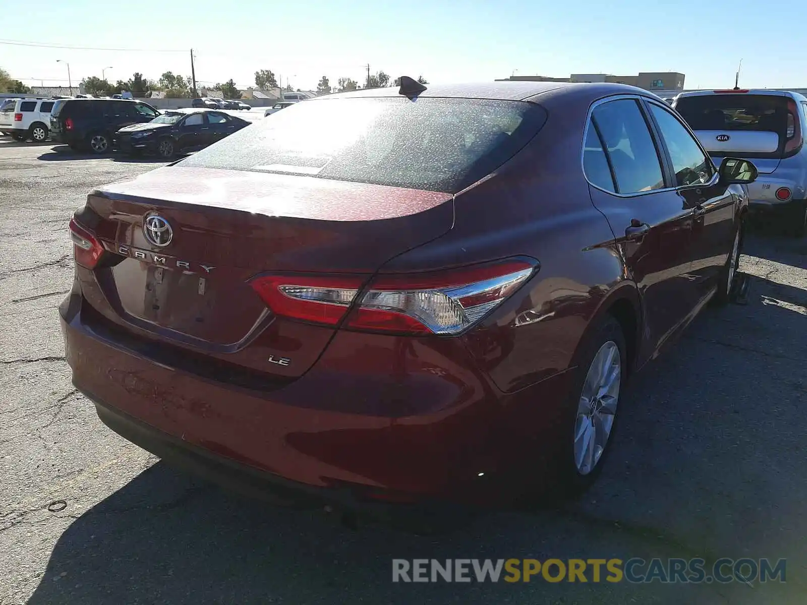 4 Photograph of a damaged car 4T1B11HK2KU729352 TOYOTA CAMRY 2019