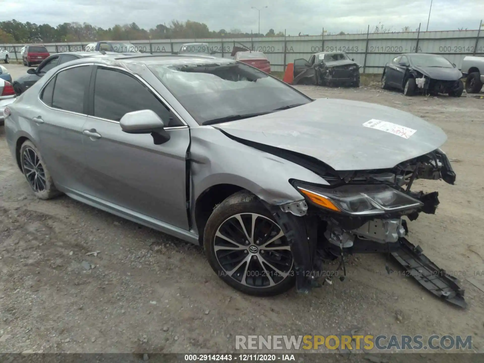 1 Photograph of a damaged car 4T1B11HK2KU730937 TOYOTA CAMRY 2019