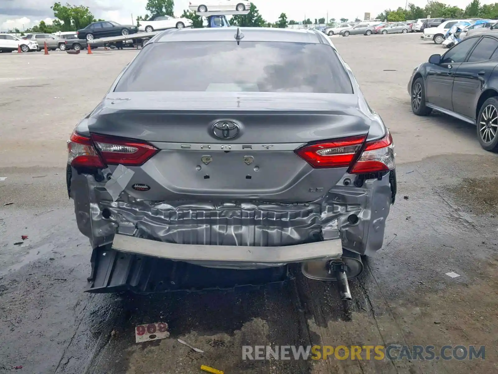 9 Photograph of a damaged car 4T1B11HK2KU732011 TOYOTA CAMRY 2019