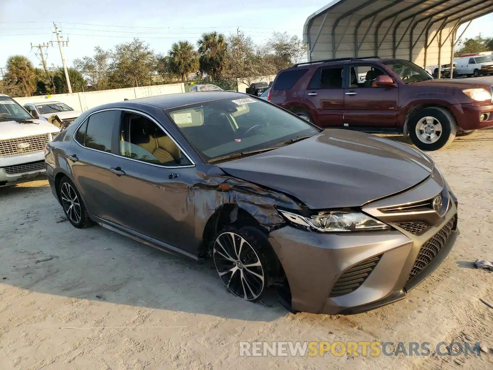 1 Photograph of a damaged car 4T1B11HK2KU733272 TOYOTA CAMRY 2019