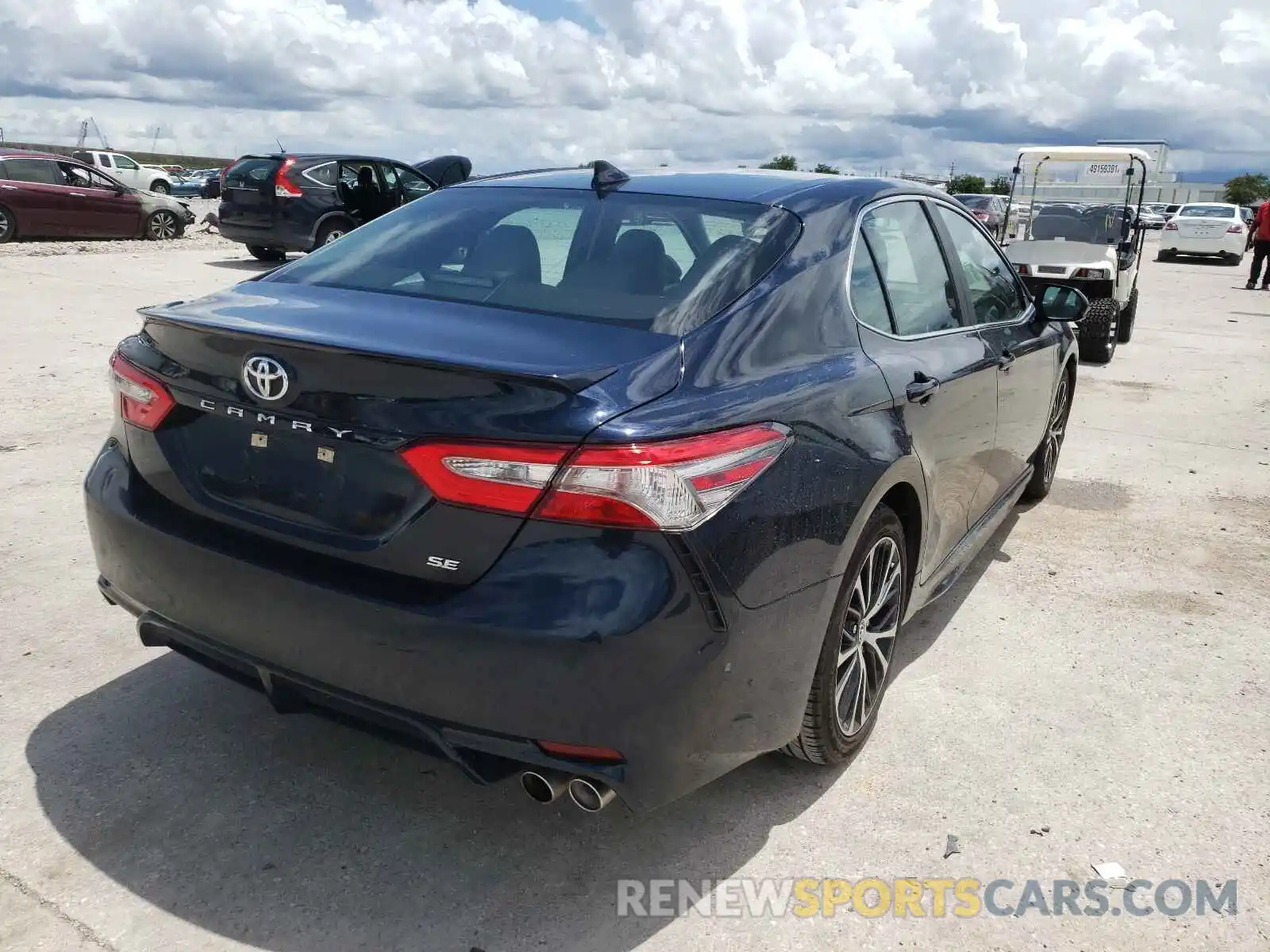 4 Photograph of a damaged car 4T1B11HK2KU736236 TOYOTA CAMRY 2019