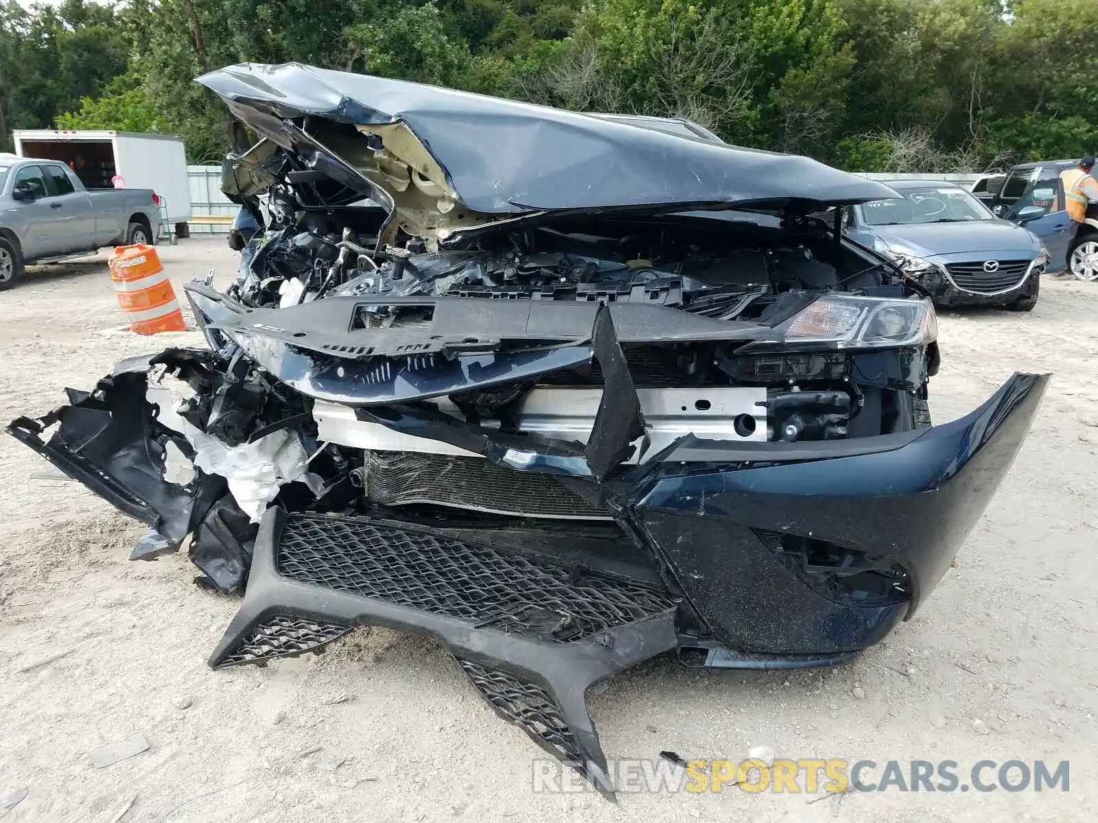 9 Photograph of a damaged car 4T1B11HK2KU737161 TOYOTA CAMRY 2019