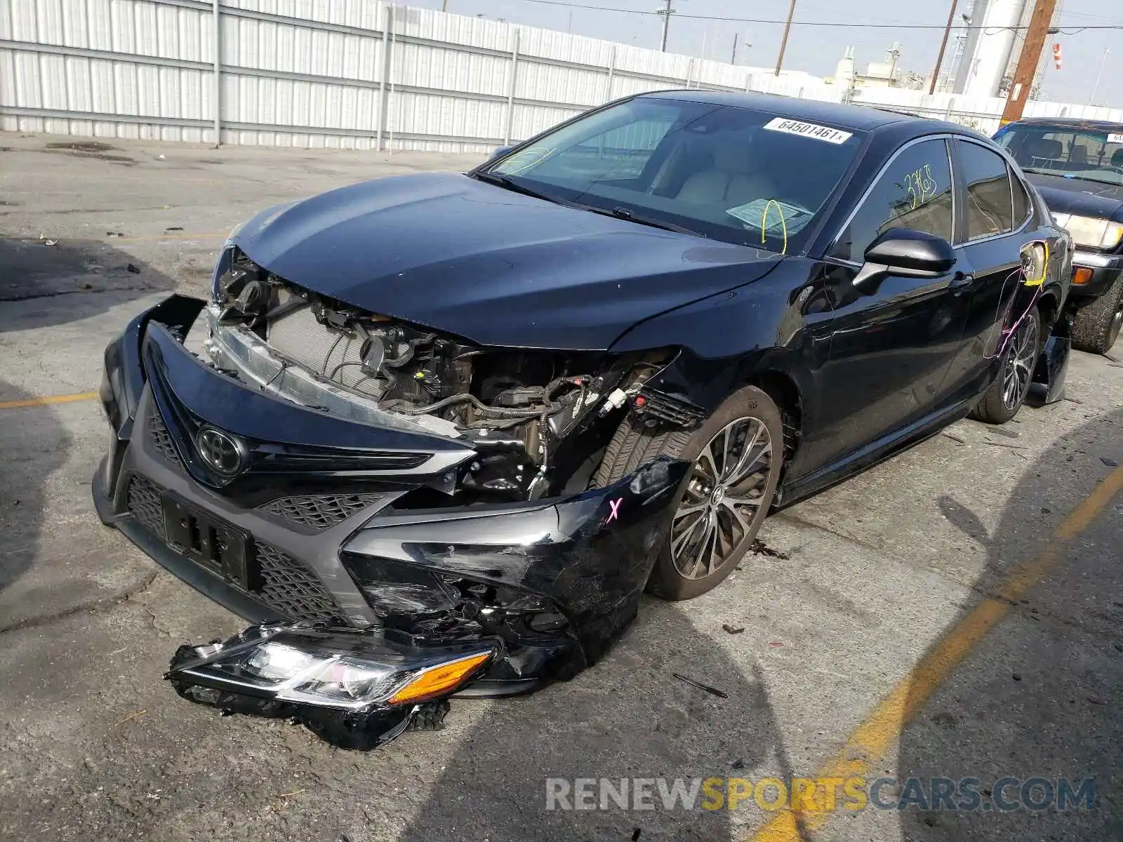 2 Photograph of a damaged car 4T1B11HK2KU737631 TOYOTA CAMRY 2019