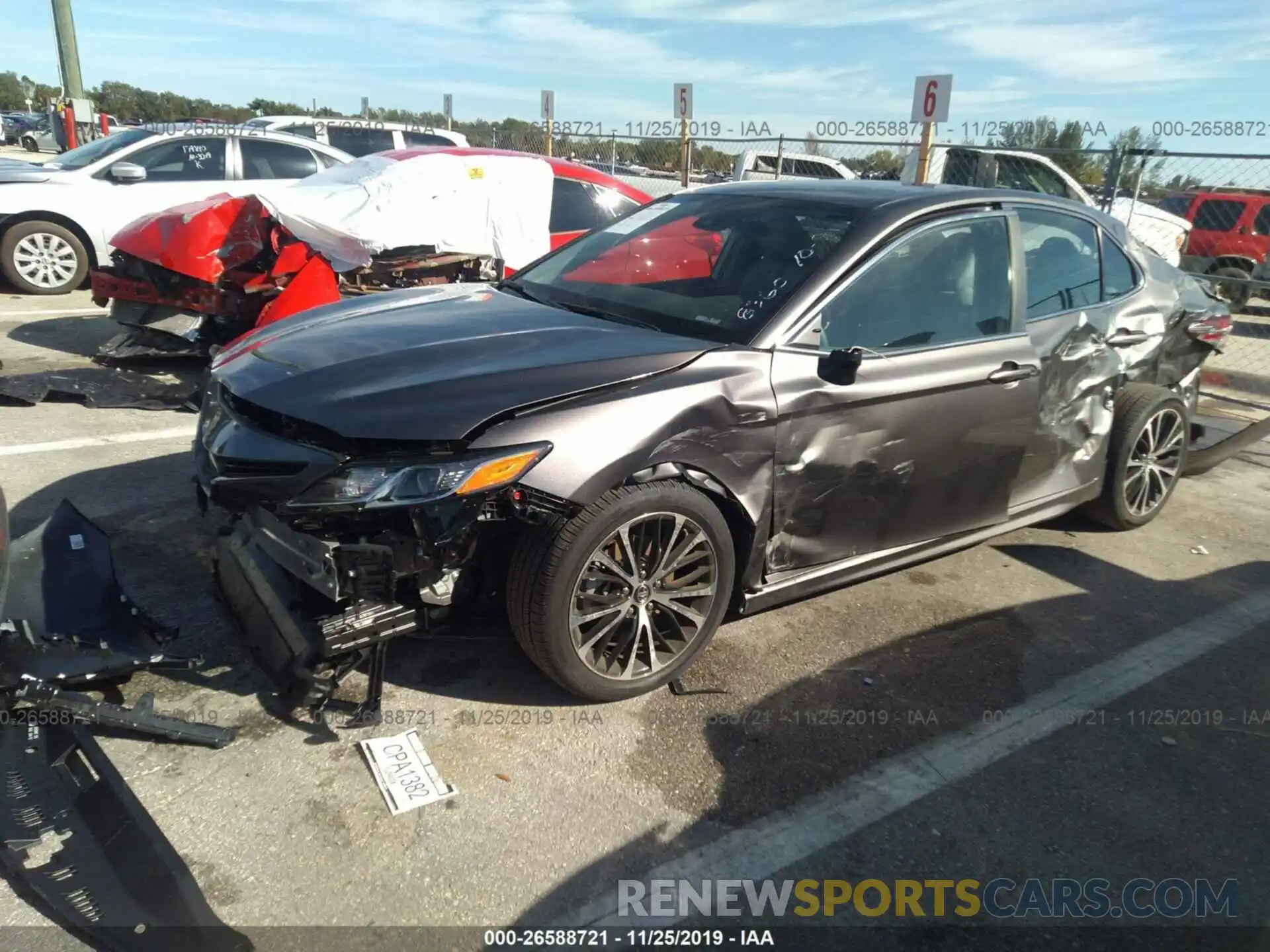 2 Photograph of a damaged car 4T1B11HK2KU738360 TOYOTA CAMRY 2019