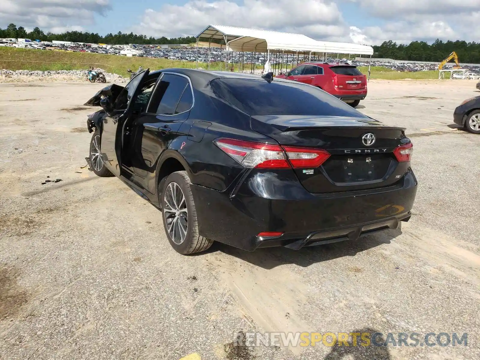 3 Photograph of a damaged car 4T1B11HK2KU741999 TOYOTA CAMRY 2019