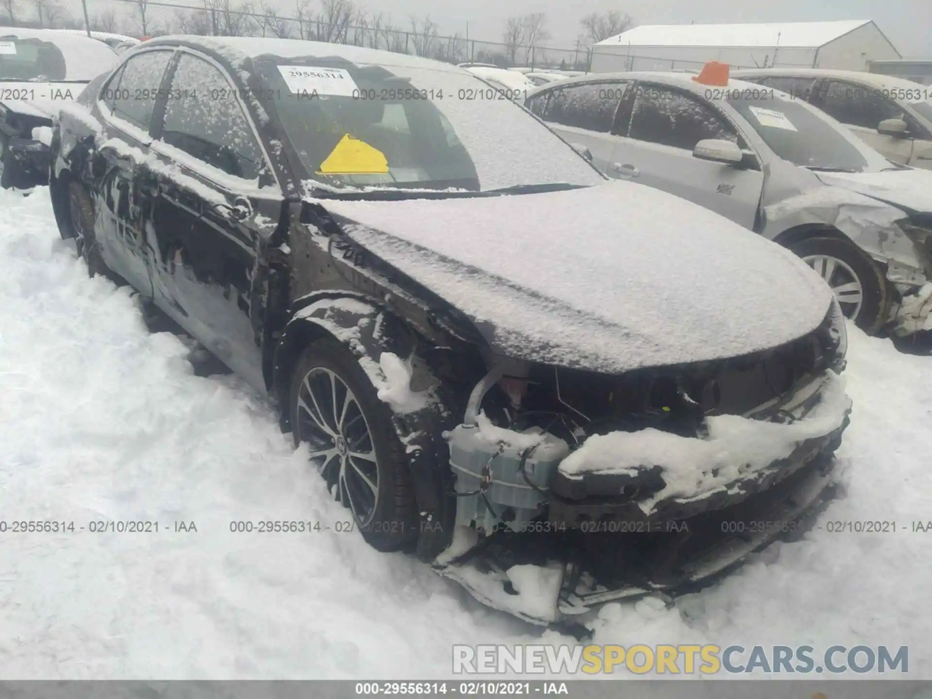 1 Photograph of a damaged car 4T1B11HK2KU743252 TOYOTA CAMRY 2019