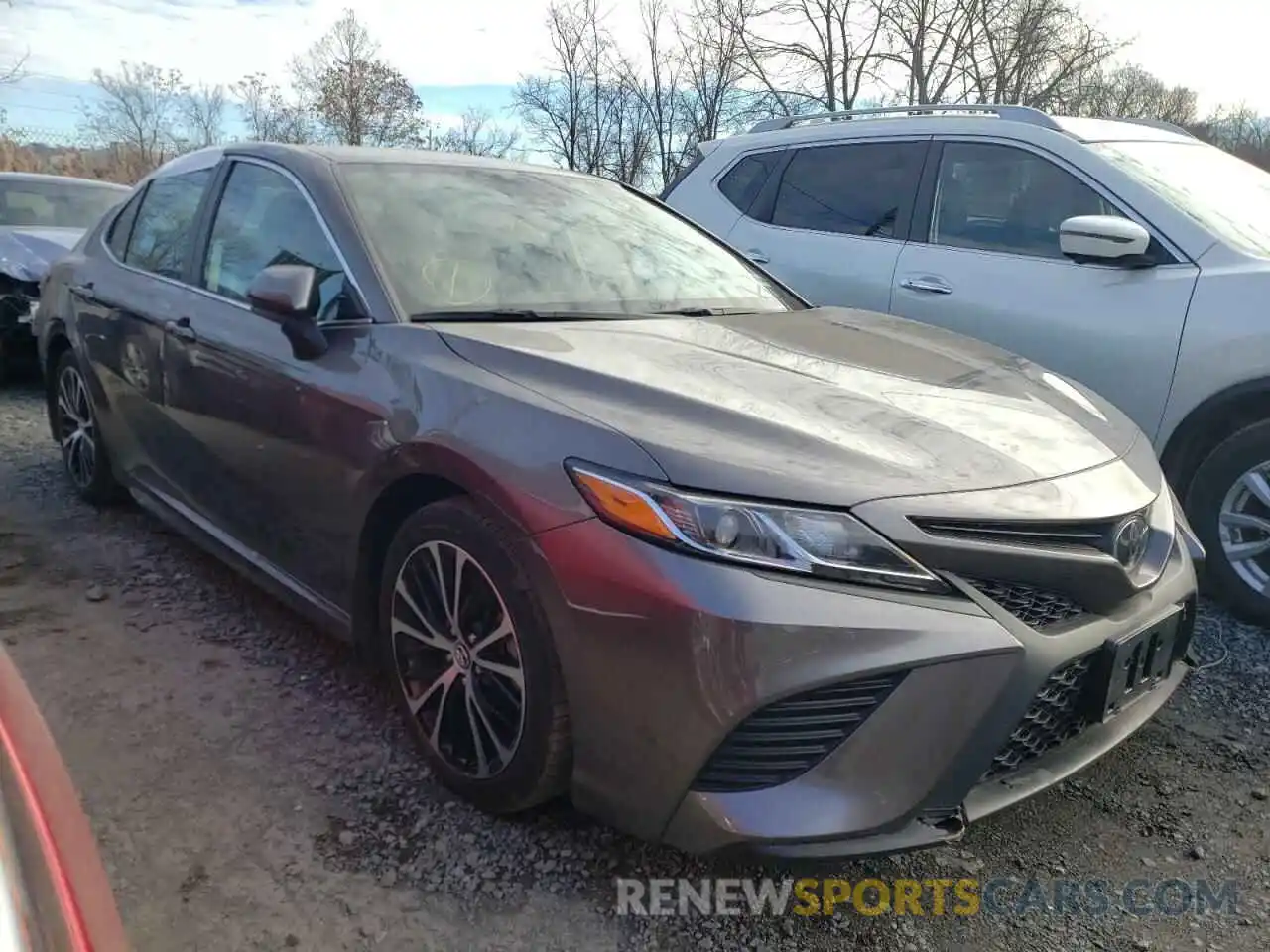 1 Photograph of a damaged car 4T1B11HK2KU744076 TOYOTA CAMRY 2019