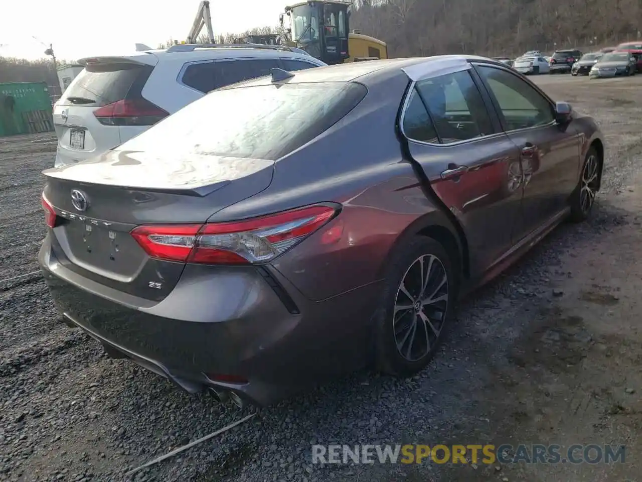 4 Photograph of a damaged car 4T1B11HK2KU744076 TOYOTA CAMRY 2019