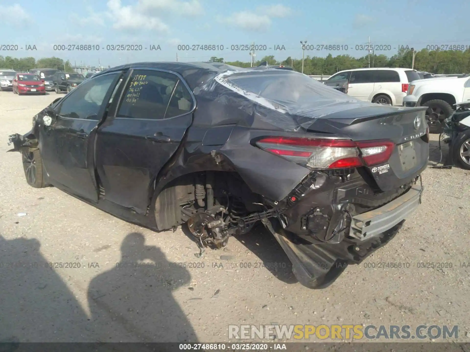 3 Photograph of a damaged car 4T1B11HK2KU747429 TOYOTA CAMRY 2019