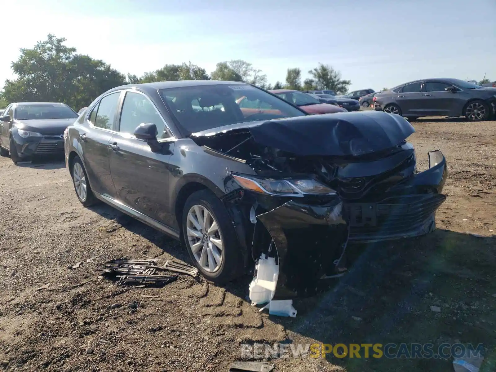 1 Photograph of a damaged car 4T1B11HK2KU749228 TOYOTA CAMRY 2019